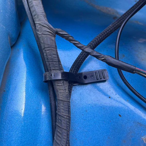 FJ60 Engine Bay Wire Tie Kit - New, OEM