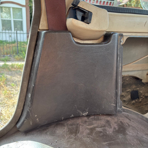 60 Series Rear Shoulder Belt Bracket