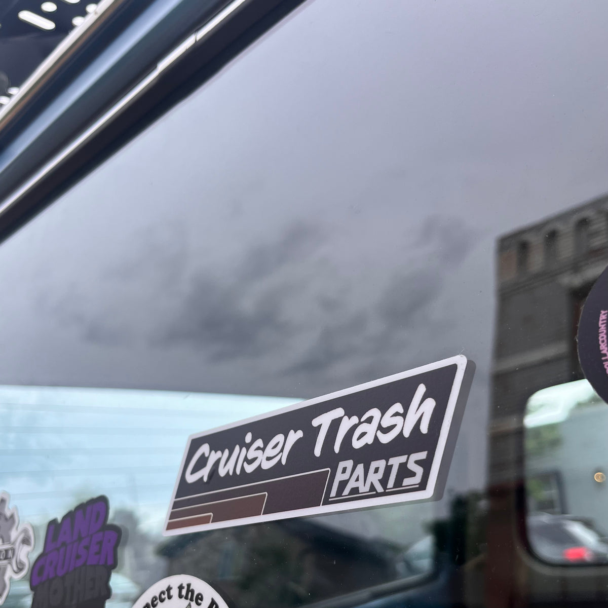 Cruiser Trash Parts sticker Brown